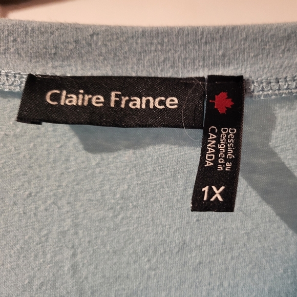Claire France Canadian Brand 🇨🇦Charming Light Blue Cat Embroidered Top - Picture 2 of 5